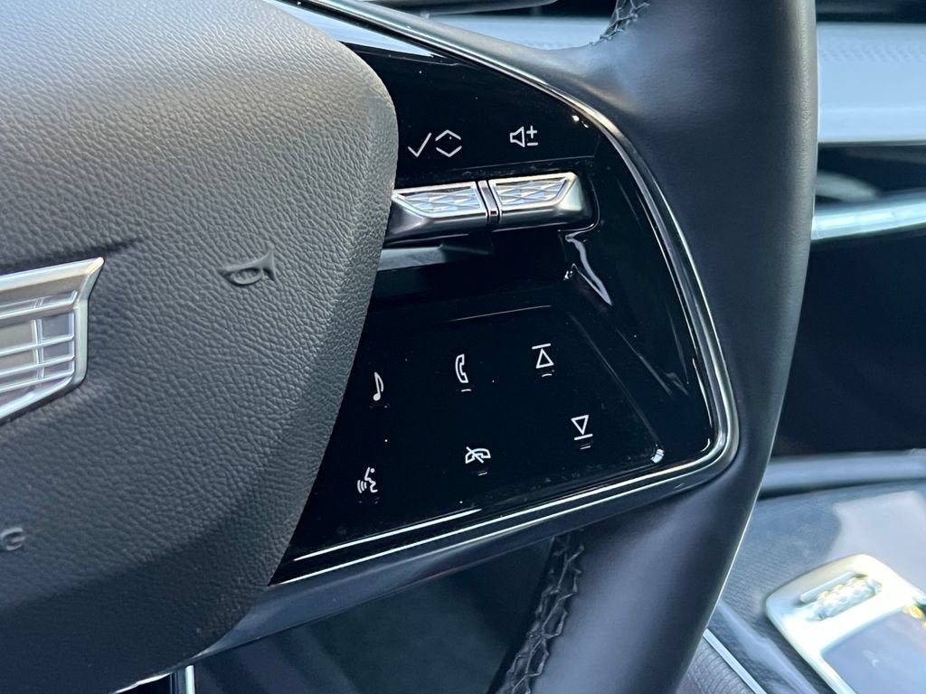 2025 Cadillac OPTIQ Sport 2