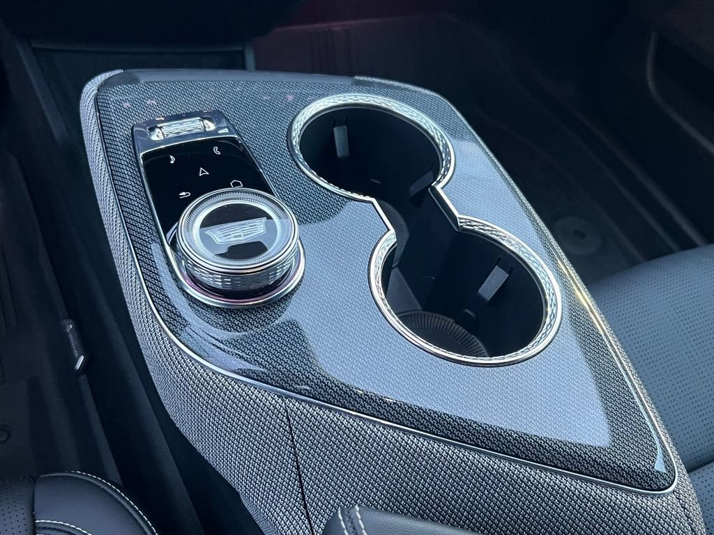 2025 Cadillac OPTIQ Sport 2