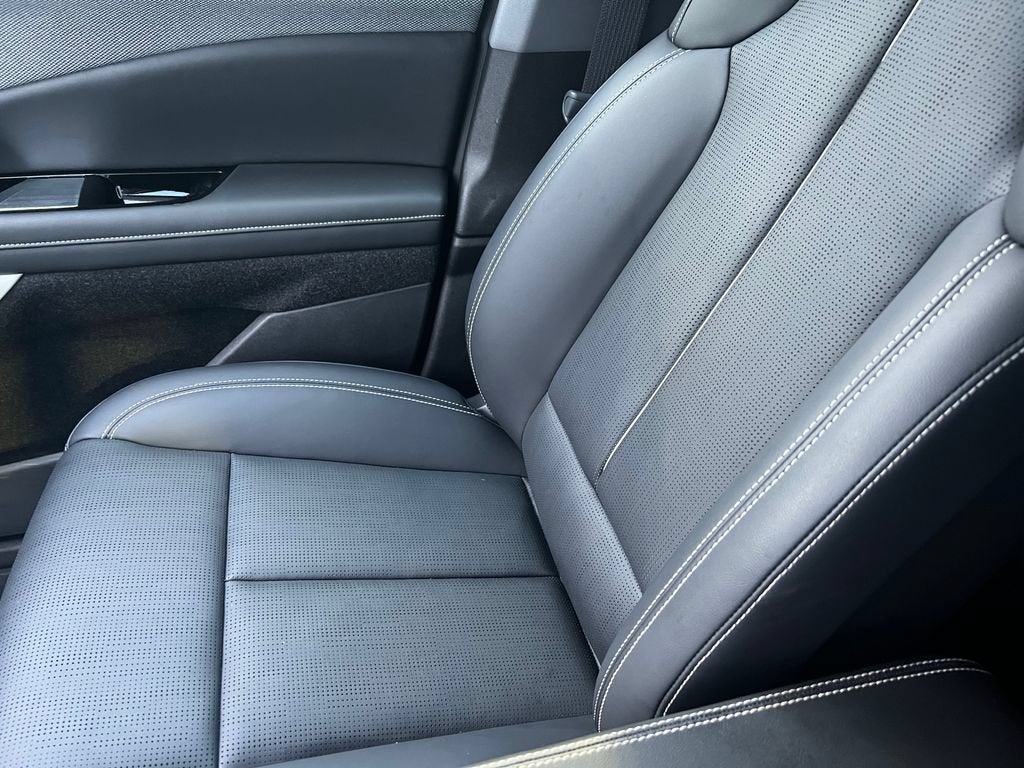 2025 Cadillac OPTIQ Sport 2