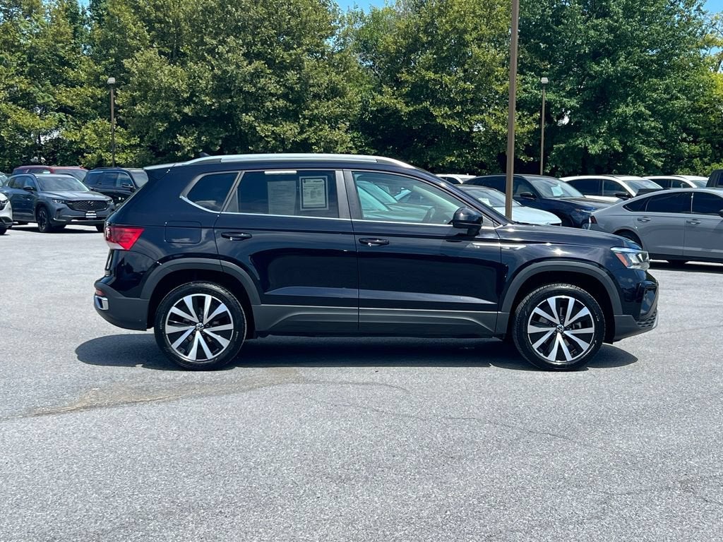 2024 Volkswagen Taos SE
