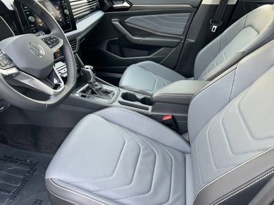 2025 Volkswagen Jetta SEL