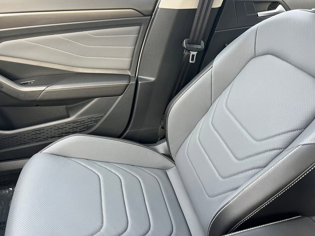 2025 Volkswagen Jetta SEL