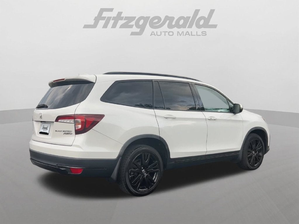 2021 Honda Pilot Black Edition
