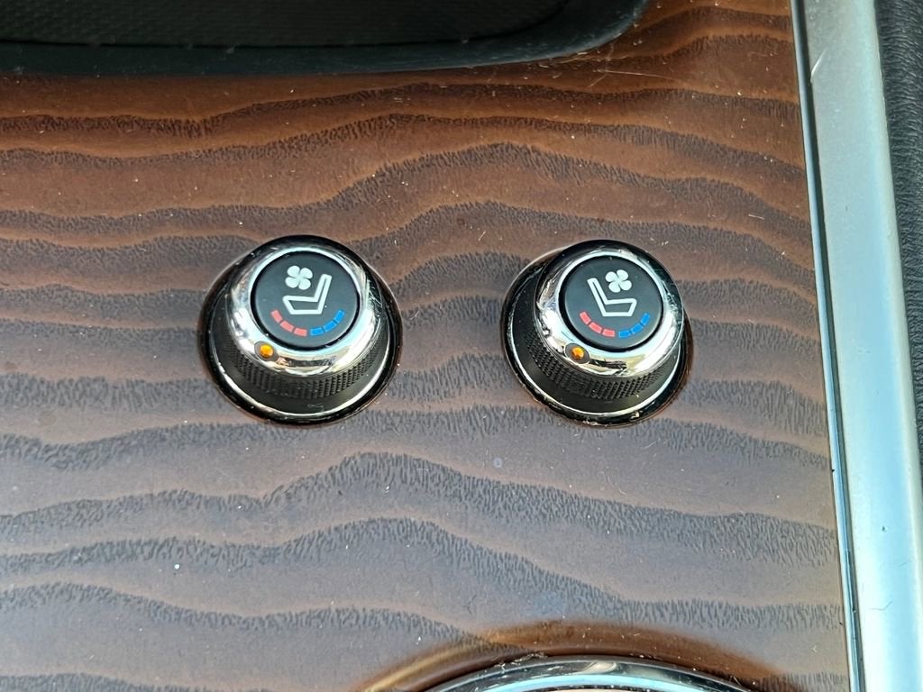 2020 Nissan Pathfinder Platinum