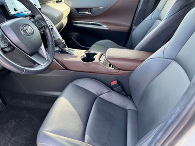 2022 Toyota Venza LE