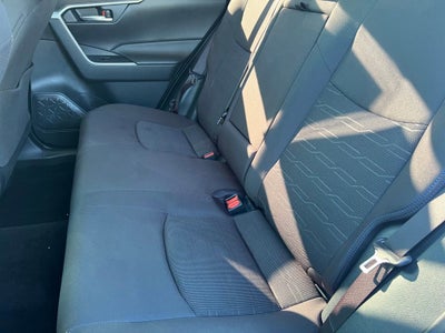 2024 Toyota RAV4 Hybrid SE