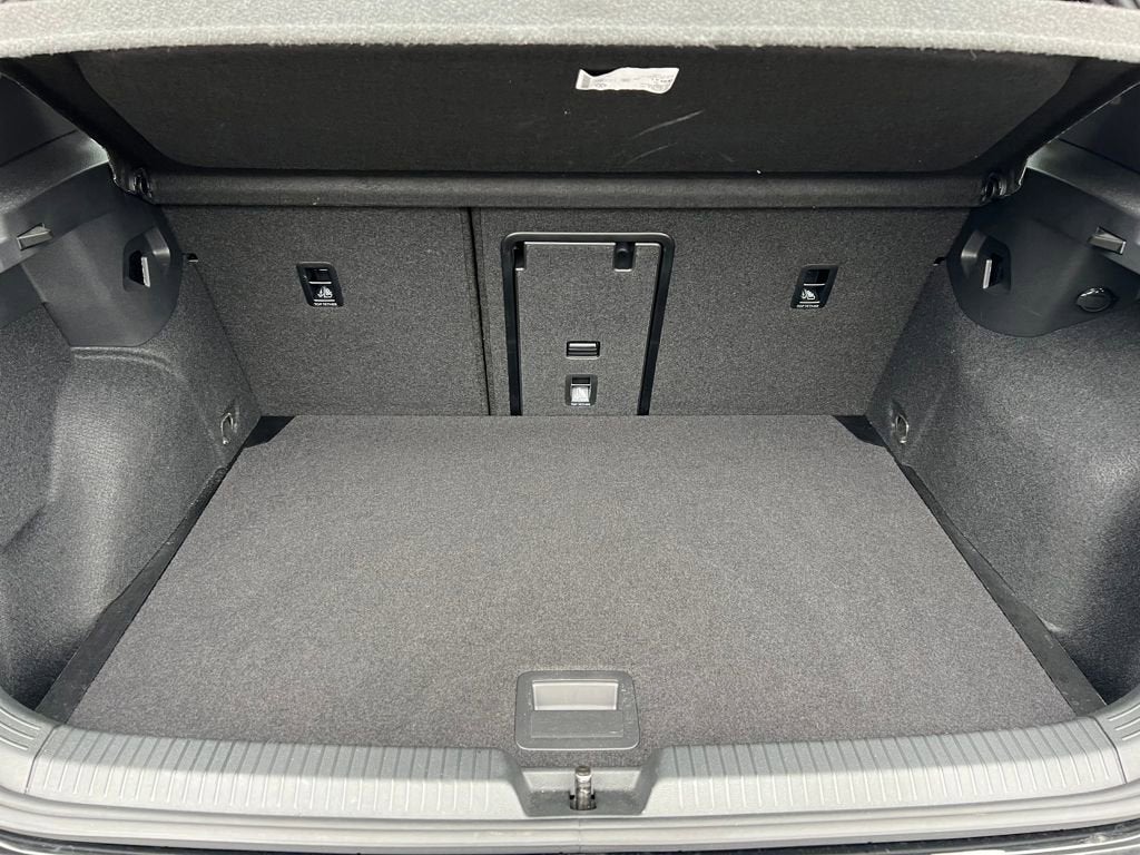 2024 Volkswagen Golf GTI 380 SE