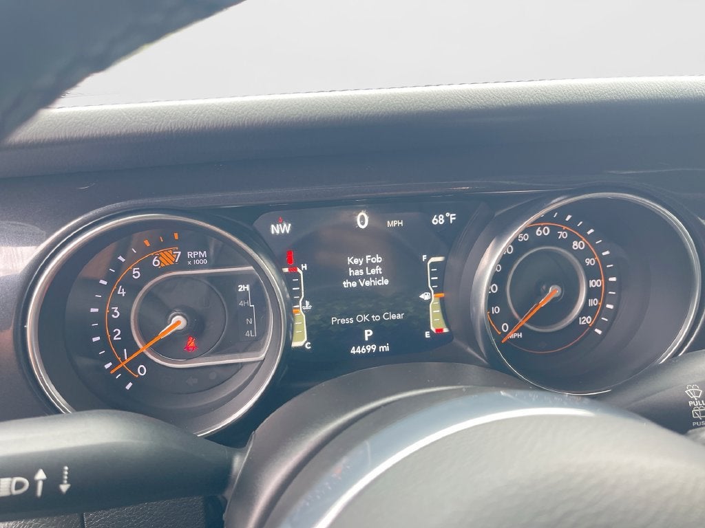 2023 Jeep Wrangler Sahara Altitude