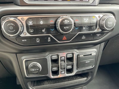 2023 Jeep Wrangler Sahara Altitude