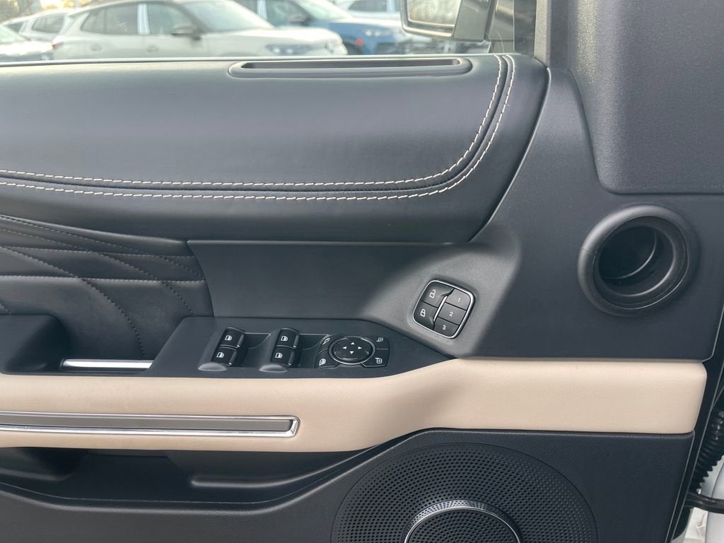 2023 Ford Expedition Platinum