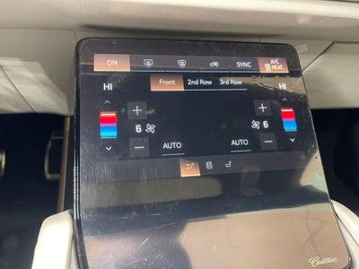 2026 Cadillac VISTIQ Luxury