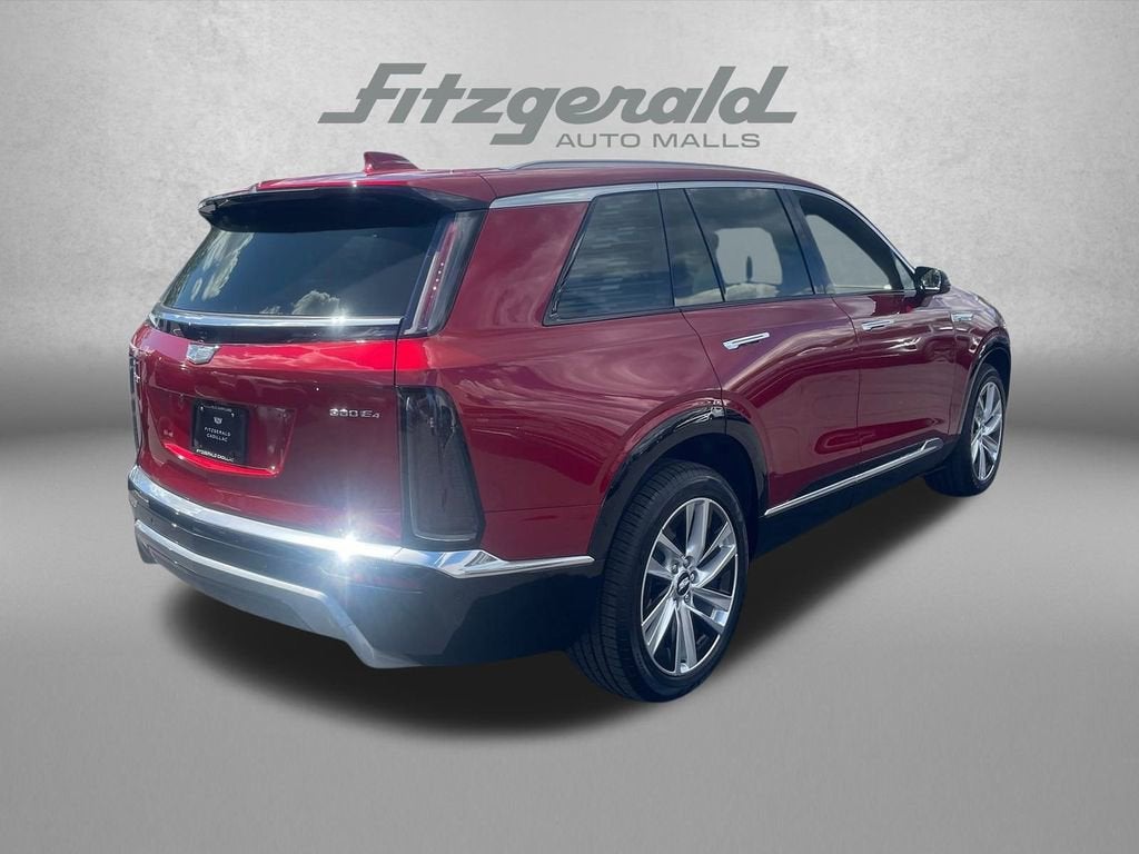 2026 Cadillac VISTIQ Luxury