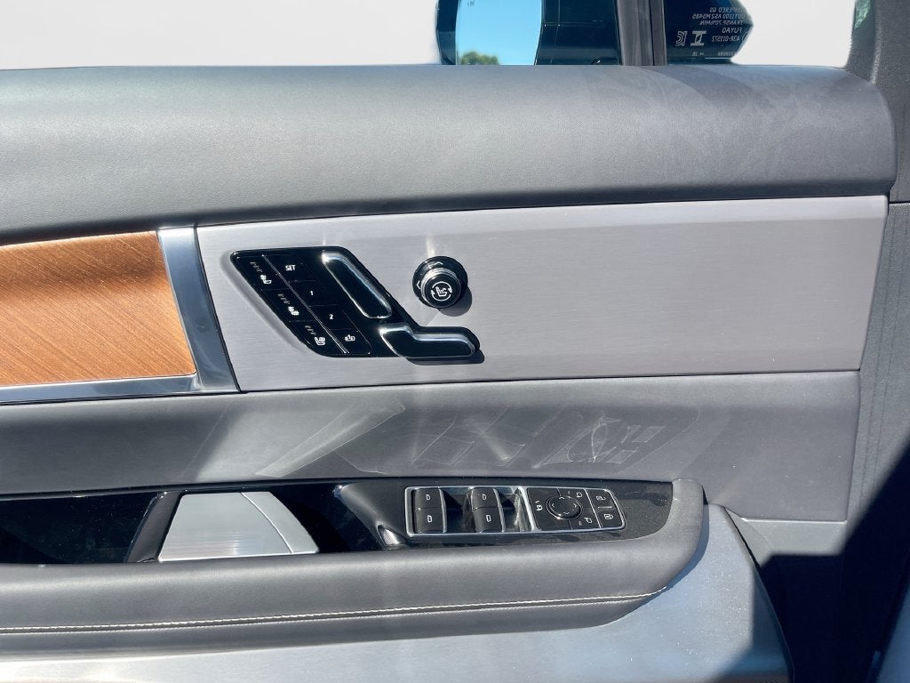 2027 Cadillac VISTIQ Premium Luxury