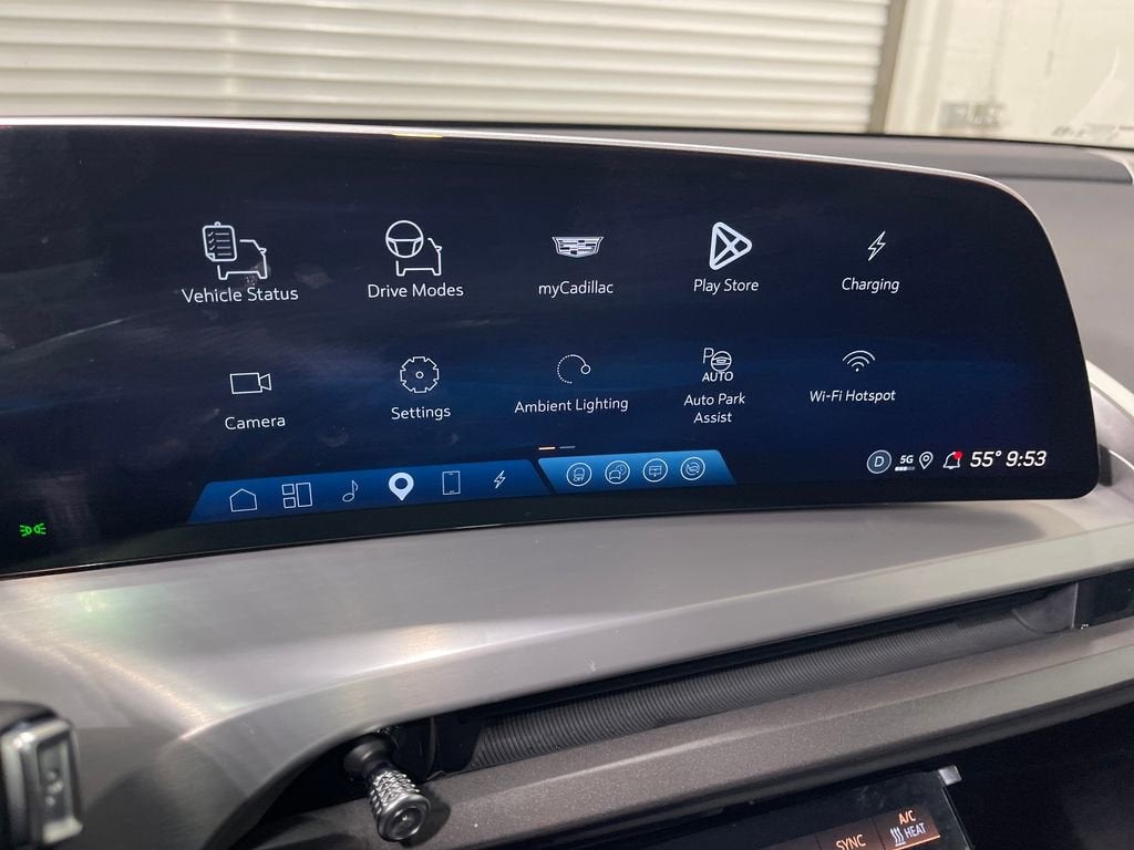 2026 Cadillac VISTIQ Sport