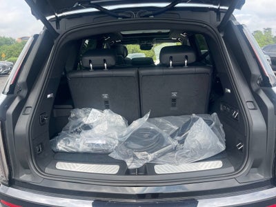 2027 Cadillac VISTIQ Sport