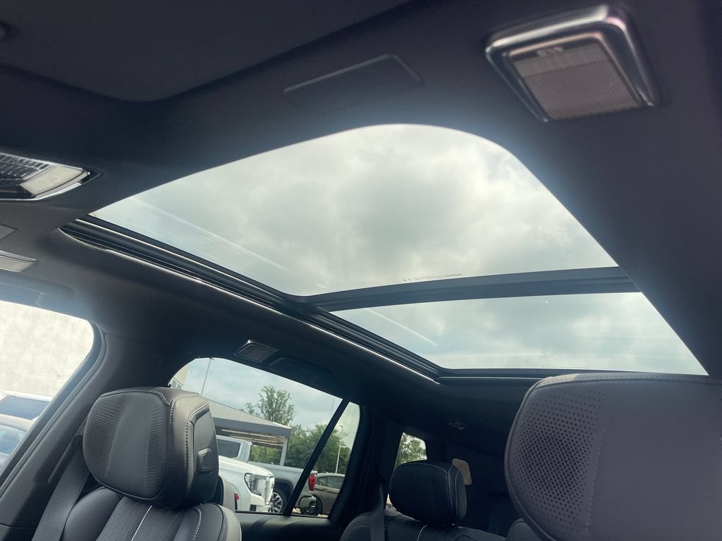 2027 Cadillac VISTIQ Sport