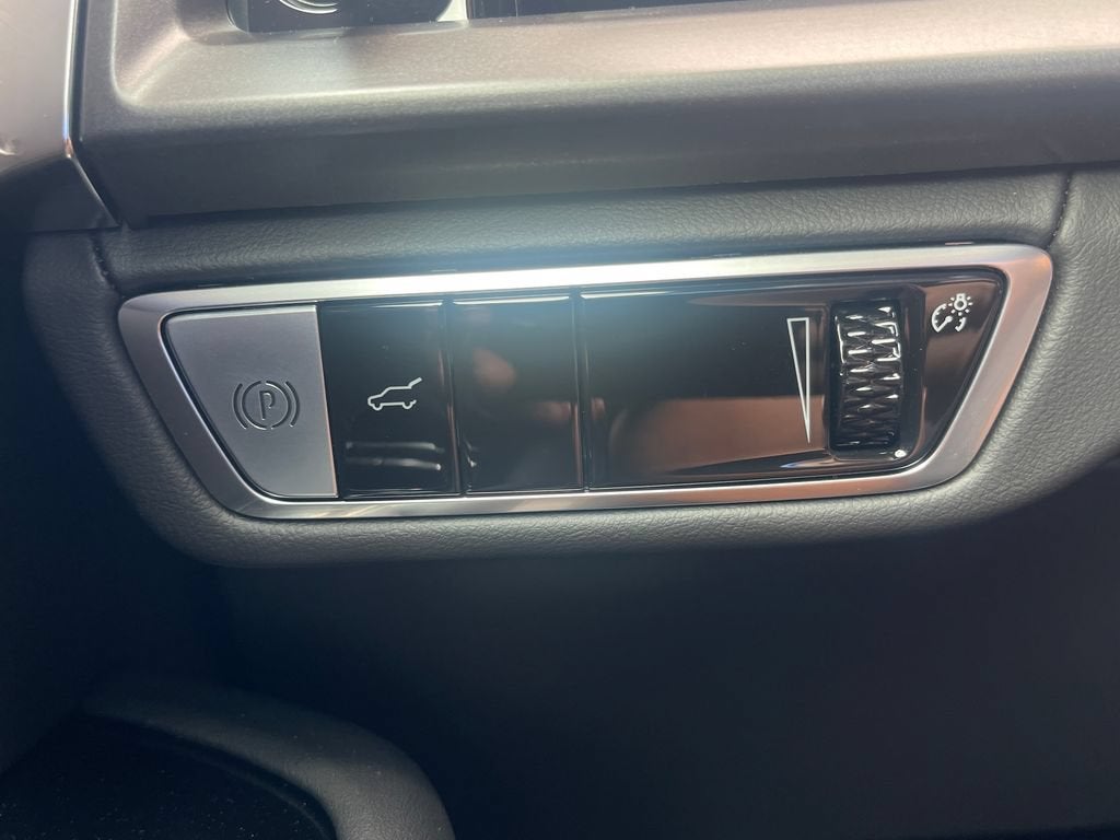 2027 Cadillac VISTIQ Sport