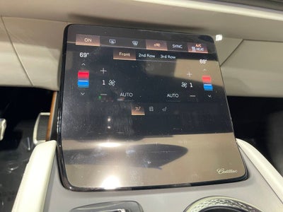 2026 Cadillac VISTIQ Sport