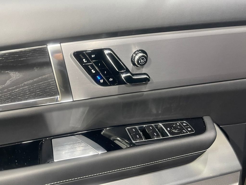 2026 Cadillac VISTIQ Platinum