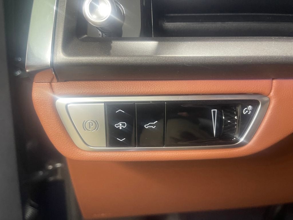 2026 Cadillac VISTIQ Platinum