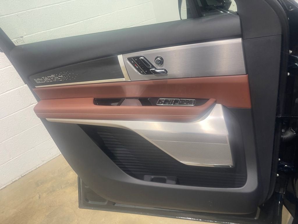 2026 Cadillac VISTIQ Platinum