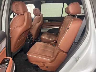 2026 Cadillac VISTIQ Platinum