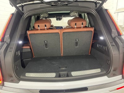 2026 Cadillac VISTIQ Platinum