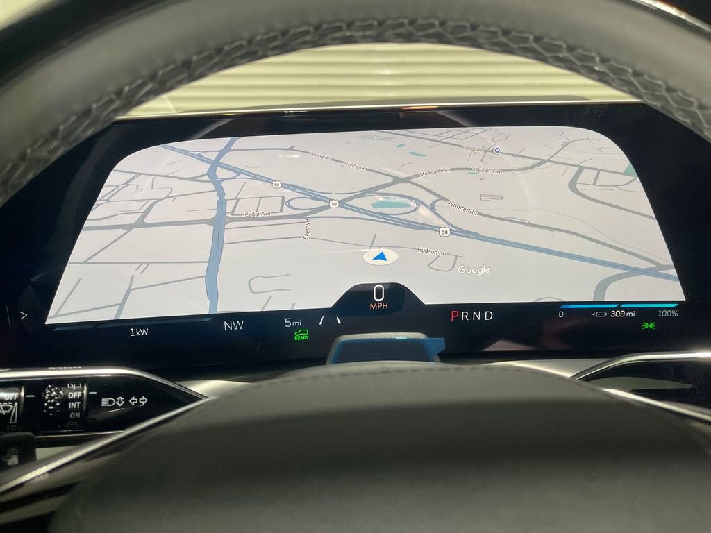 2026 Cadillac VISTIQ Platinum