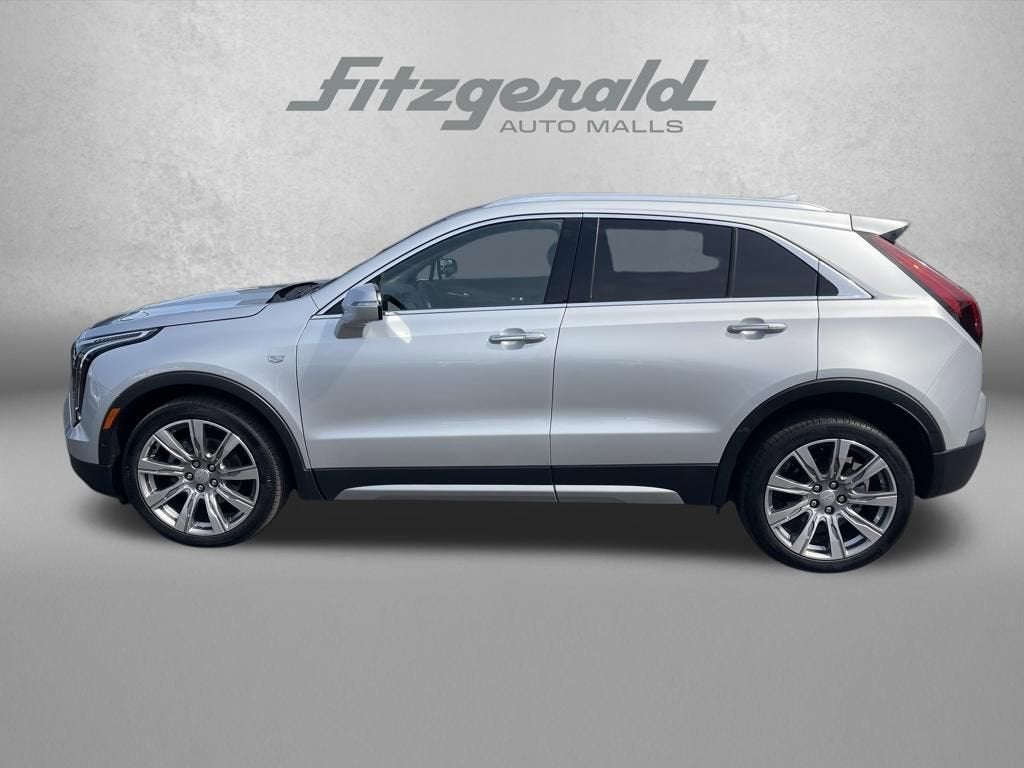 2022 Cadillac XT4 Premium Luxury