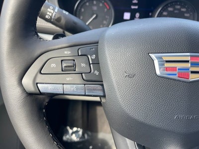 2022 Cadillac XT4 Premium Luxury