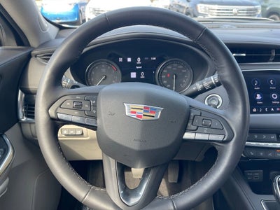 2022 Cadillac XT4 Premium Luxury