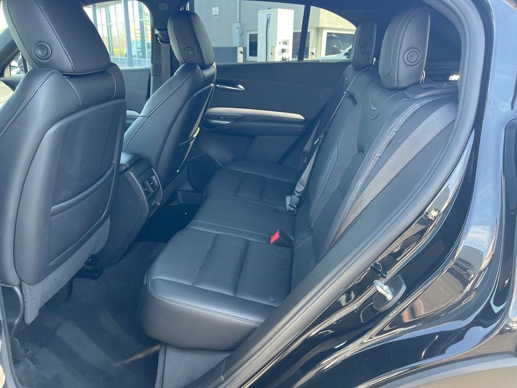 2022 Cadillac XT4 Premium Luxury