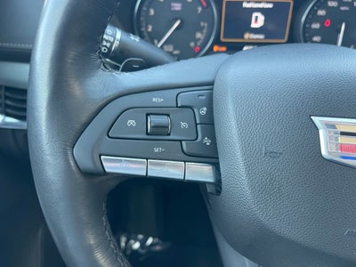 2022 Cadillac XT4 Premium Luxury