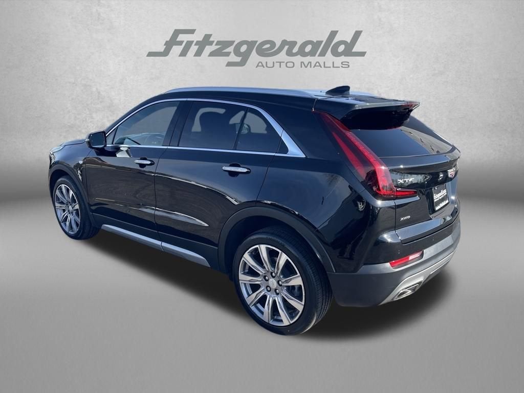 2022 Cadillac XT4 Premium Luxury