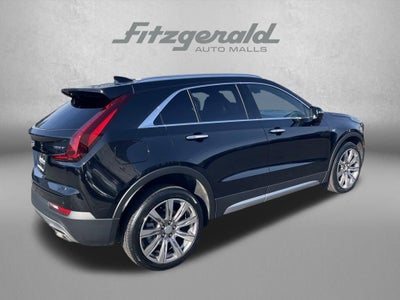 2022 Cadillac XT4 Premium Luxury