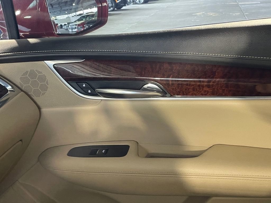 2017 Cadillac XT5 Luxury FWD