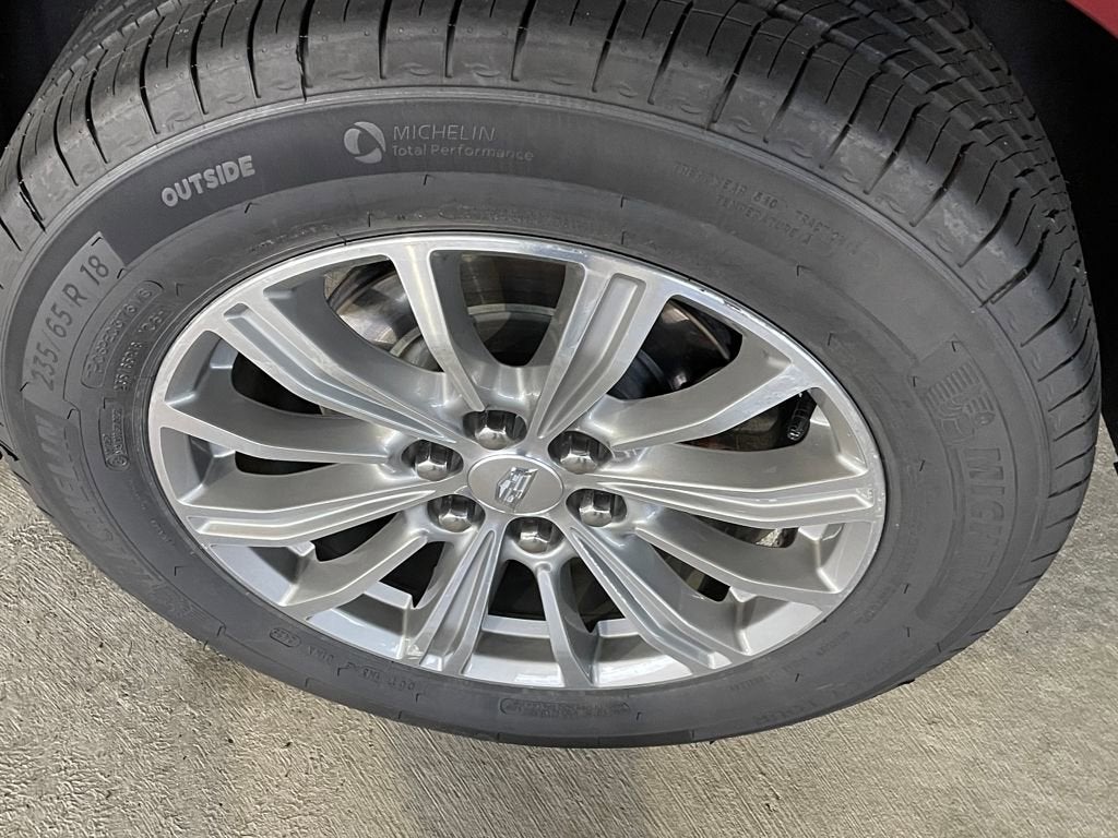 2017 Cadillac XT5 Luxury FWD