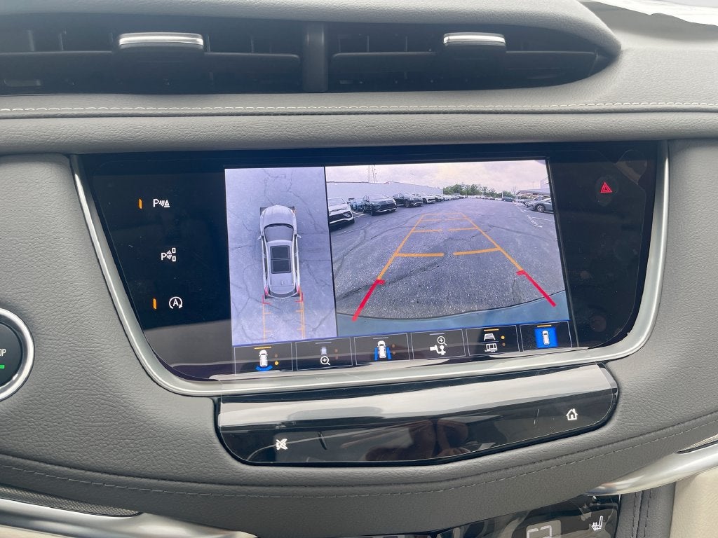 2026 Cadillac XT5 Premium Luxury