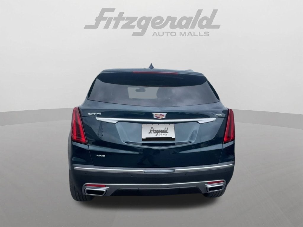 2026 Cadillac XT5 Premium Luxury