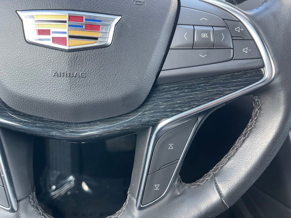 2023 Cadillac XT5 Premium Luxury