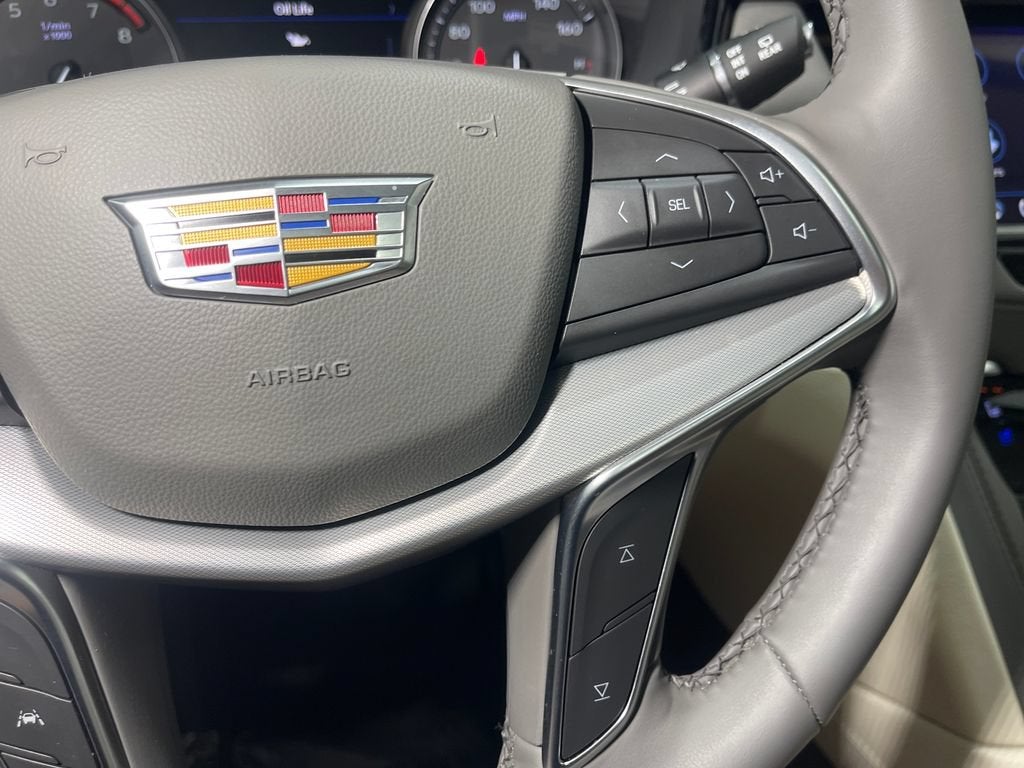 2026 Cadillac XT5 Premium Luxury