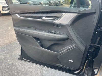 2025 Cadillac XT6 Premium Luxury