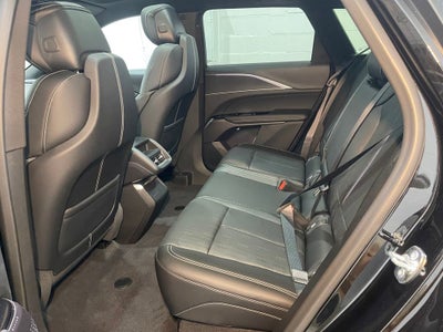 2025 Cadillac LYRIQ Luxury 1