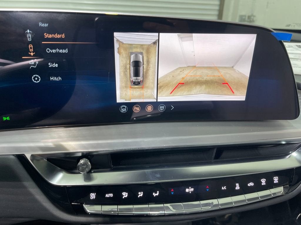 2026 Cadillac LYRIQ Premium Luxury