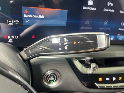 2025 Cadillac LYRIQ Luxury 2