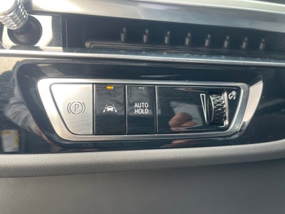 2024 Cadillac LYRIQ Luxury 3