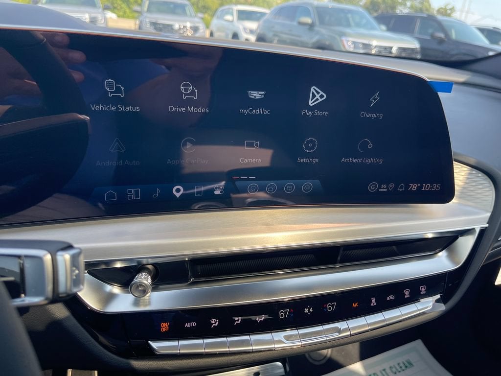 2027 Cadillac LYRIQ Signature Luxury