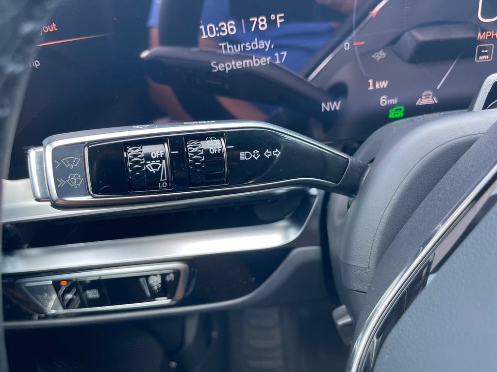 2027 Cadillac LYRIQ Signature Luxury