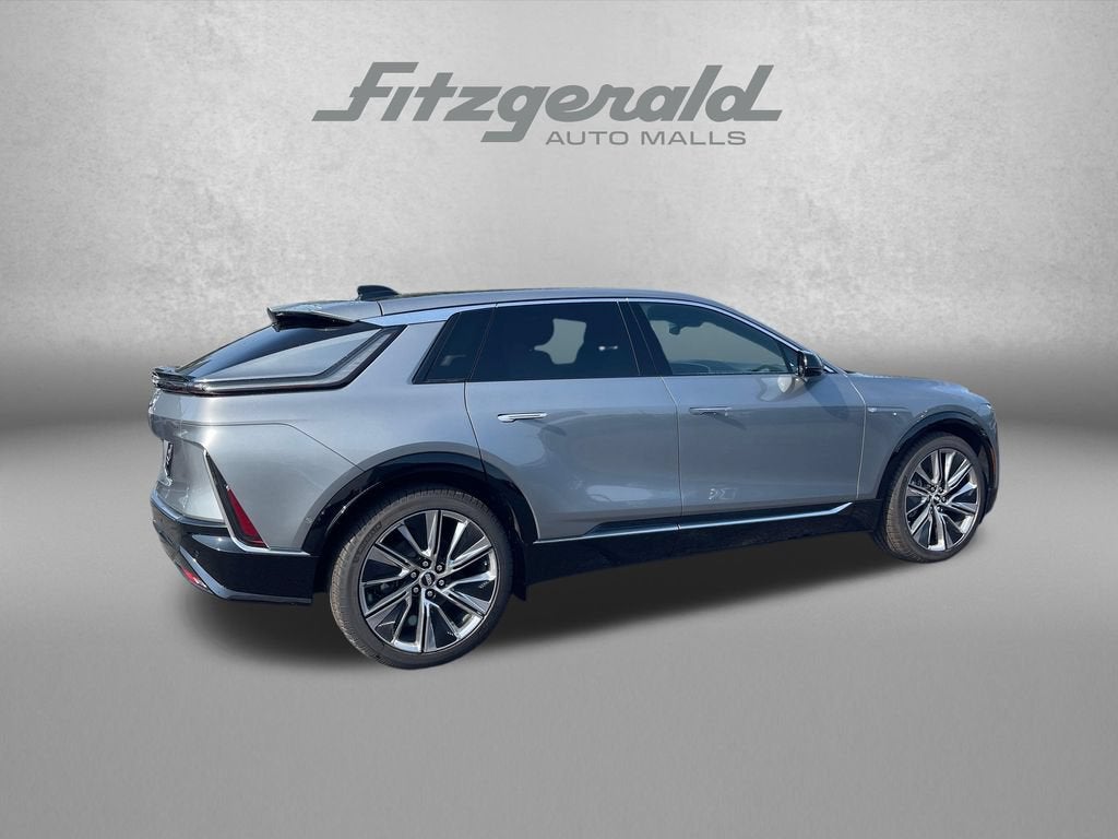 2027 Cadillac LYRIQ Signature Luxury