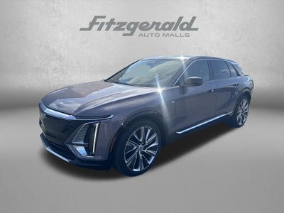 2025 Cadillac LYRIQ Luxury 3